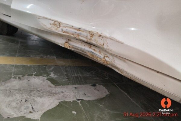10-1.jpg 2016 Honda City 1.5 V MT (I-VTEC)