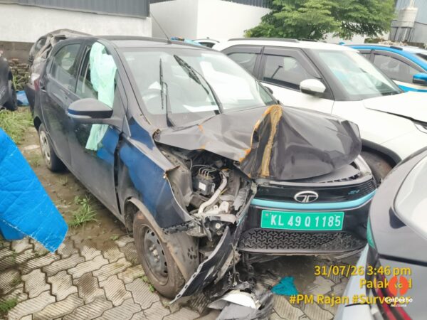 1201-1.jpeg 2024 Tata Tiago EV XT