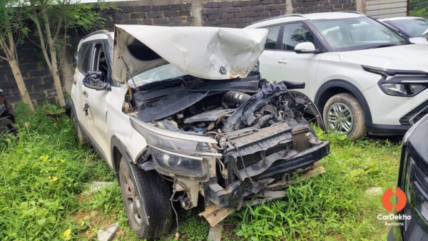 1201-20.jpg 2020 Kia Seltos D1.5 6MT HTK PLUS