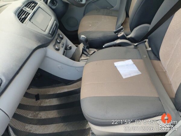 12010-17.jpg 2023 Tata Tiago XT 1.2 RTN BS6PH2