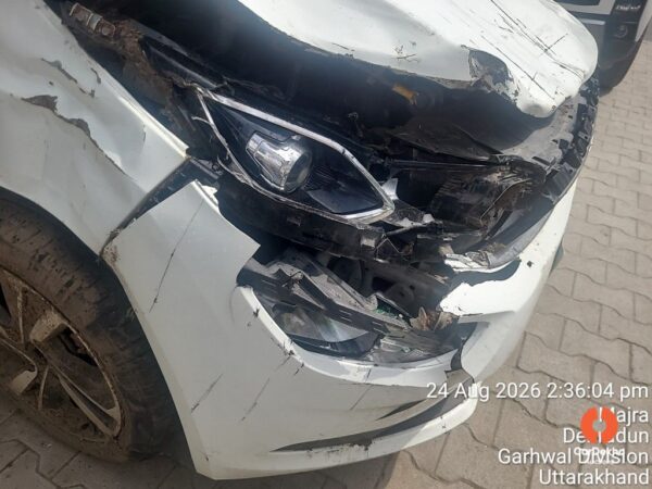 12011-13.jpg 2022 Tata Altroz XZ+ 1.2 RTN TC BS6