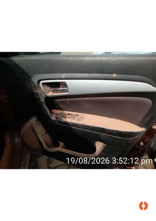 12011-47.jpg 2021 Toyota Urban cruiser HIGH AT