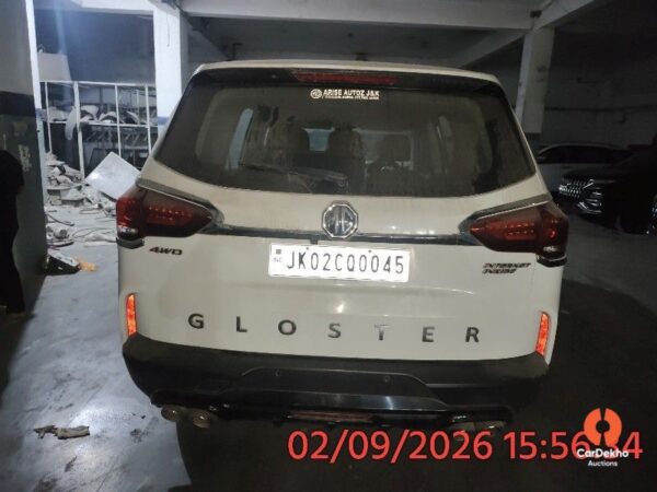 12011-57.jpg 2020 MG Motor Gloster DE 4X4 7 SEAT SHARP