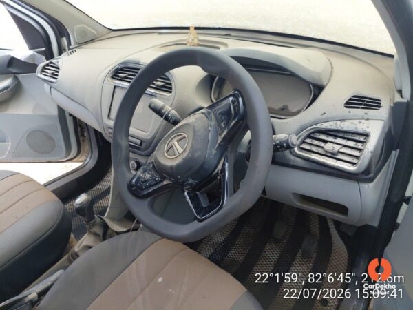 12012-17.jpg 2023 Tata Tiago XT 1.2 RTN BS6PH2
