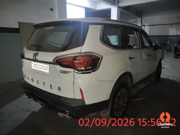 12012-56.jpg 2020 MG Motor Gloster DE 4X4 7 SEAT SHARP