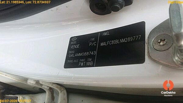 12013-32.jpg 2022 Hyundai Venue 1.2 KAPPA MT S+