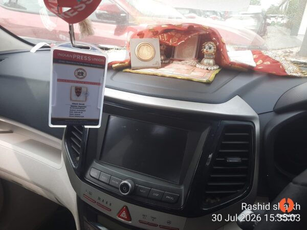 12014-11.jpeg 2020 Mahindra XUV300 W8 O DS BS6 AS