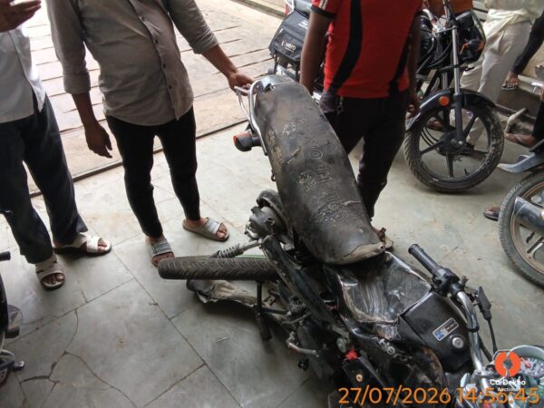 12014-9.jpg 2025 Hero SPLENDOR+ BLACK&ACCENT I3S (DRS)