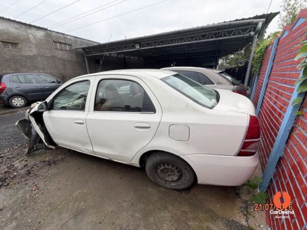 12017-18.jpg 2016 Toyota Etios GD