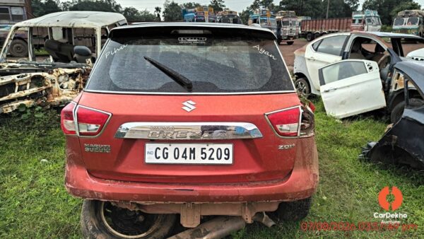 12018-25.jpg 2017 Maruti Vitara Brezza ZDI+