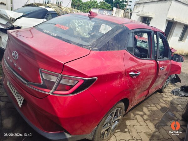 12018-3.jpeg 2020 Hyundai Aura 1.2MT KAPPA SX