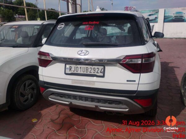 1202-1.jpeg 2022 Hyundai Alcazar 1.5 MT SIGNATURE 6S