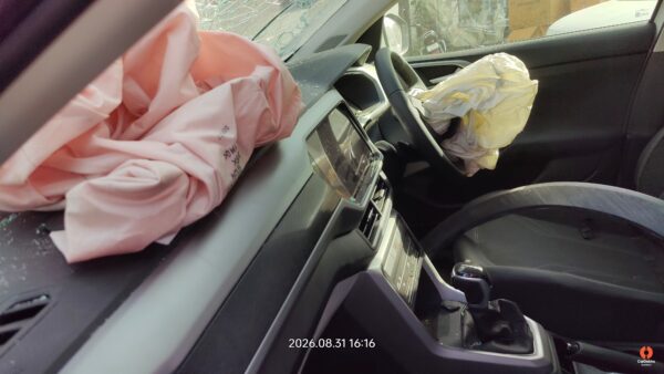 1202-12.jpg 2026 Volkswagen Taigun HIGHLINE 1.0 TSI AT