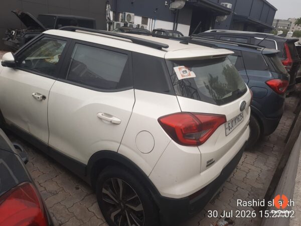 1202-17.jpeg 2020 Mahindra XUV300 W8 O DS BS6 AS