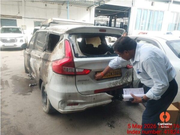 1202-17.jpg 2025 Maruti Ertiga VXI CNG
