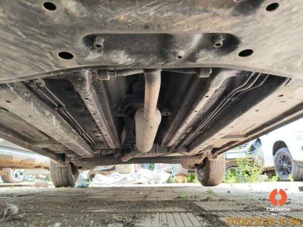 12020-1.jpg 2010 Maruti Ritz ZXI