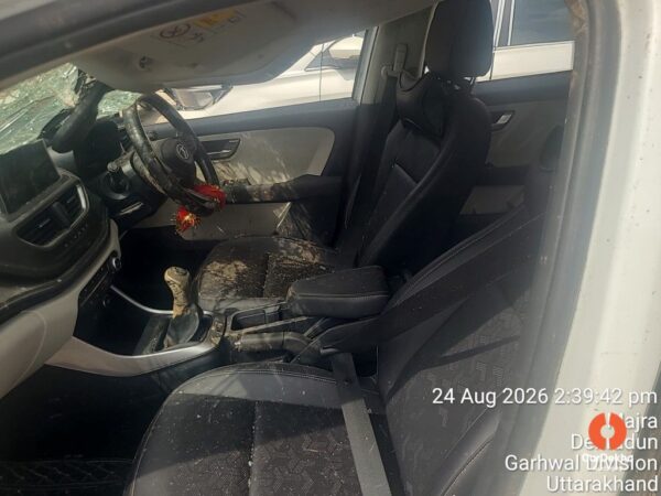 12020-8.jpg 2022 Tata Altroz XZ+ 1.2 RTN TC BS6