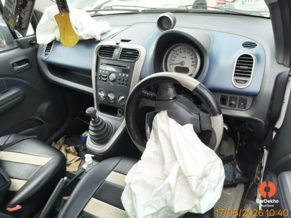 12022-1.jpg 2010 Maruti Ritz ZXI