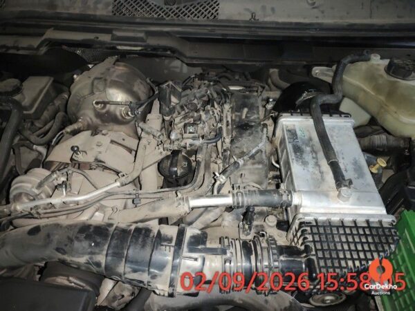 12022-33.jpg 2020 MG Motor Gloster DE 4X4 7 SEAT SHARP