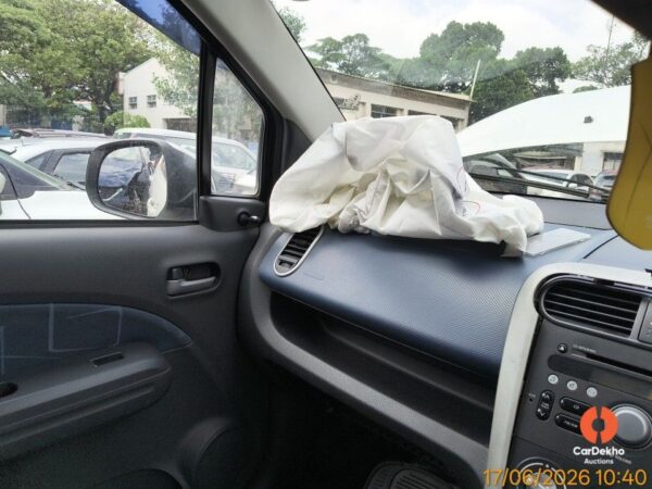 12023.jpg 2010 Maruti Ritz ZXI
