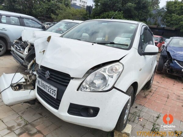 1203-3.jpg 2010 Maruti Ritz ZXI