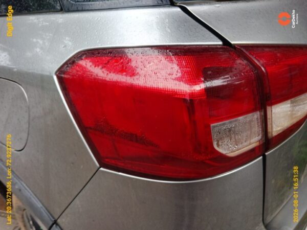 12038-16.jpg 2018 Maruti Vitara Brezza ZDI+ AMT