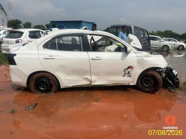 1204-10.jpg 2025 Maruti Dzire VXI CNG