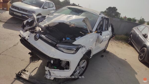 1204-12.jpg 2026 Volkswagen Taigun HIGHLINE 1.0 TSI AT
