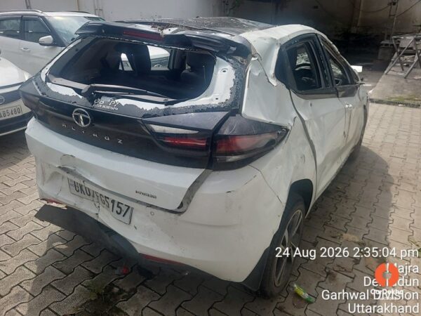 1204-13.jpg 2022 Tata Altroz XZ+ 1.2 RTN TC BS6