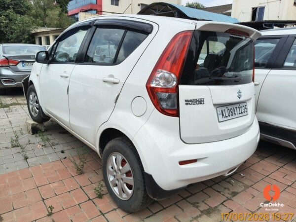 1204-3.jpg 2010 Maruti Ritz ZXI