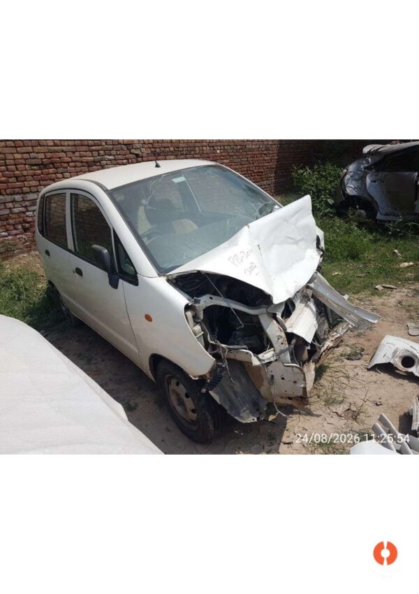 1204-50.jpg 2011 Maruti Zen LXI ESTILO