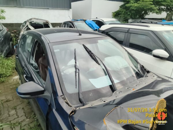 1204.jpeg 2024 Tata Tiago EV XT