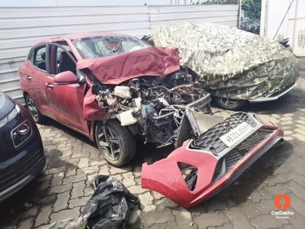 12047.jpeg 2020 Hyundai Aura 1.2MT KAPPA SX
