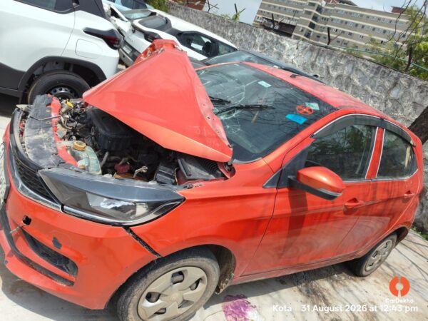1205-19.jpeg 2022 Tata Tiago CNG XT 1.2 RTN BS6