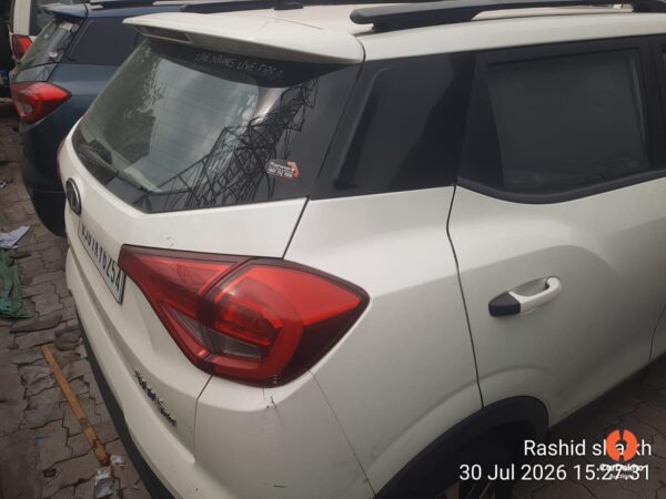 1206-17.jpeg 2020 Mahindra XUV300 W8 O DS BS6 AS