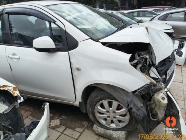 1206-3.jpg 2010 Maruti Ritz ZXI