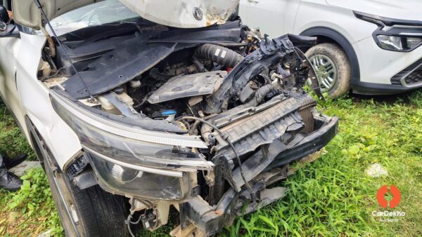 1207-15.jpg 2020 Kia Seltos D1.5 6MT HTK PLUS
