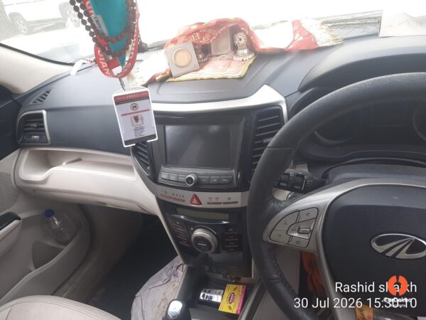 1208-15.jpeg 2020 Mahindra XUV300 W8 O DS BS6 AS