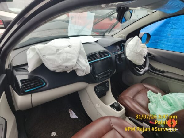 1208.jpeg 2024 Tata Tiago EV XT
