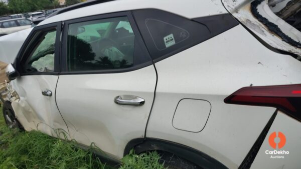 1209-16.jpg 2020 Kia Seltos D1.5 6MT HTK PLUS