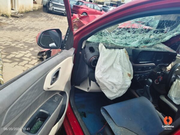 1209-5.jpeg 2020 Hyundai Aura 1.2MT KAPPA SX