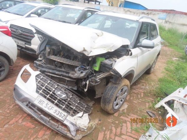 2.jpg 2021 Hyundai Venue 1.2 KAPPA MT S