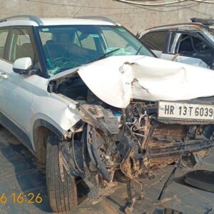 2026-08-20-16-26-00.jpg 2022 Hyundai Venue 1.5 CRDI MT S+