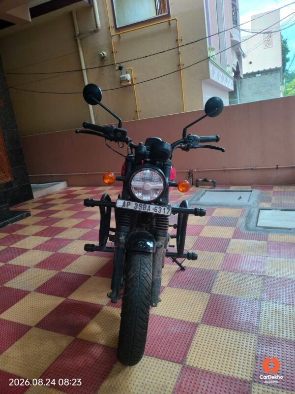 AA201-3.jpg 2025 Royal Enfield Hunter 350
