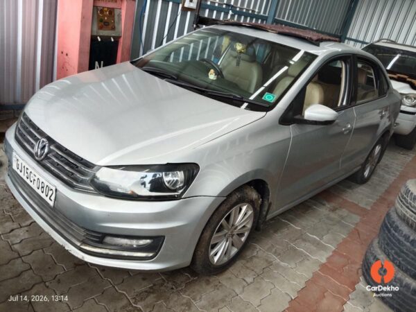 AA201-9.jpg 2016 Volkswagen Vento 1.5 HIGHLINE AT