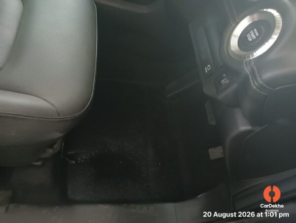 AA2015-4.jpg 2023 Toyota Urban cruiser HYRYDER V AT