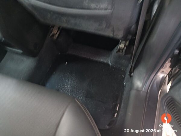 AA2016-4.jpg 2023 Toyota Urban cruiser HYRYDER V AT