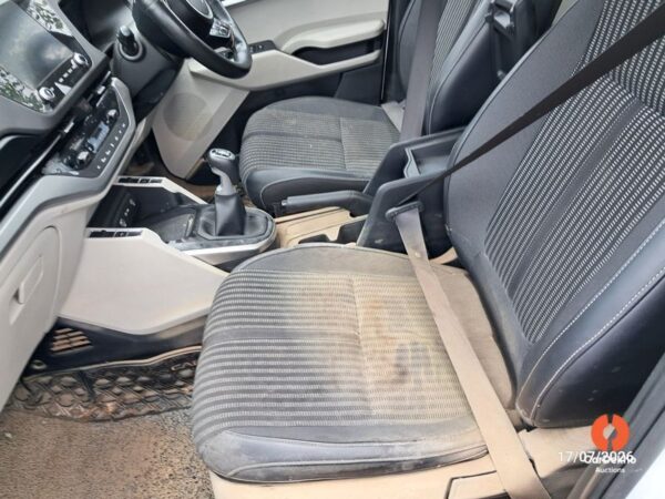 AA2016.jpg 2023 Kia Carens D1.5 IMT PRESTIGE PLUS 7