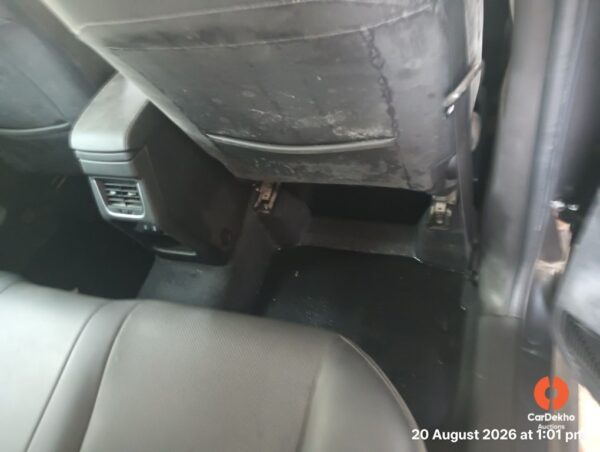 AA2019-4.jpg 2023 Toyota Urban cruiser HYRYDER V AT