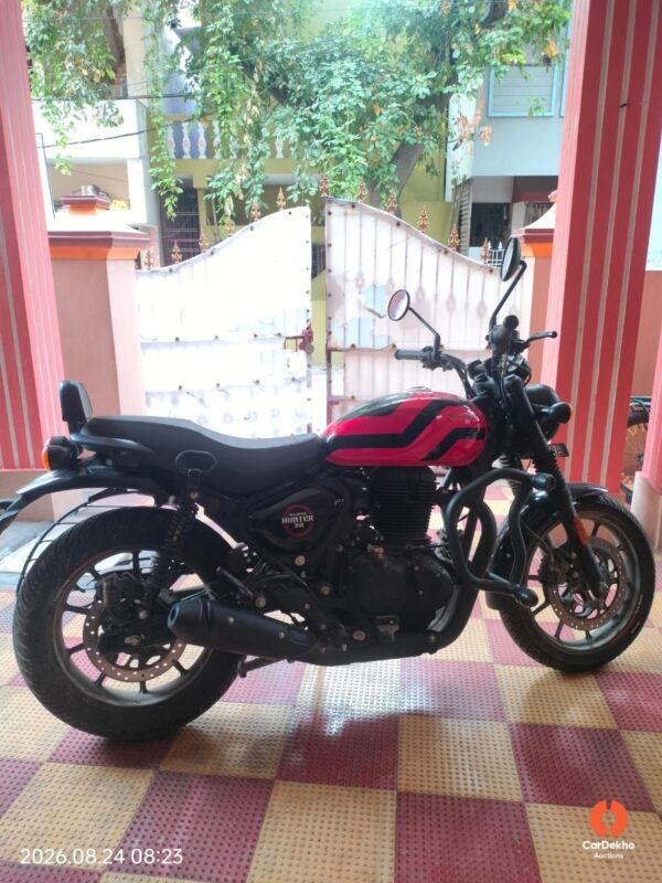 AA202-3.jpg 2025 Royal Enfield Hunter 350